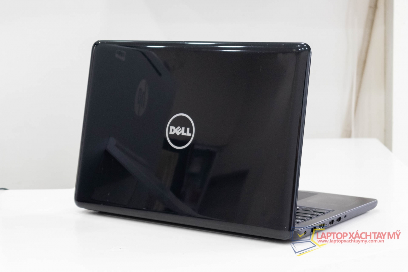 DELL INSPIRON 5567 I3 7100U, 4Gb Ram DDR4, 128 G SSD. Laptop Văn Phòng