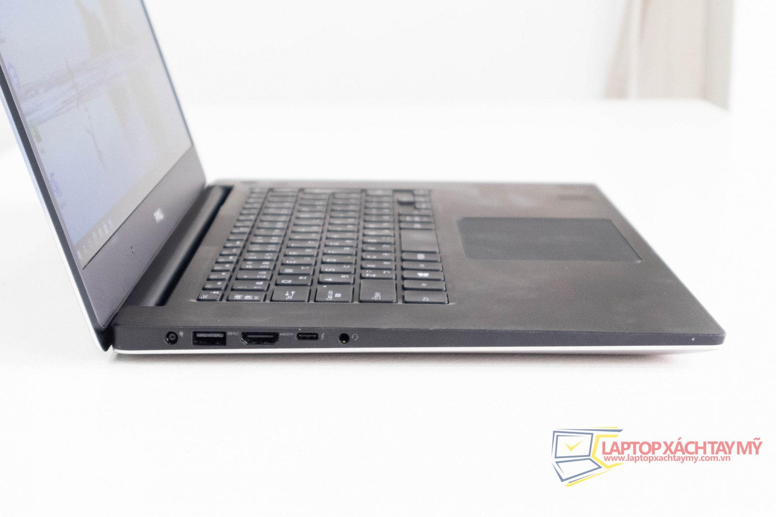 laptop cu card rời doanh nhanh man hinh tran vien