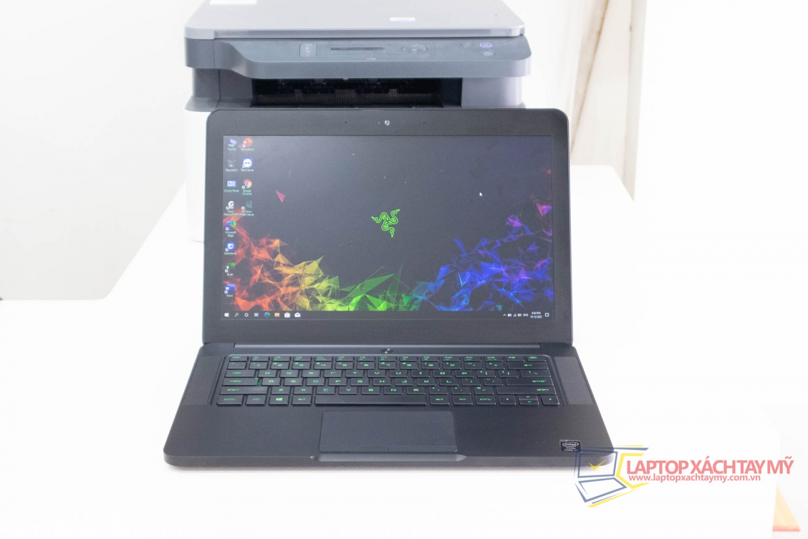 Core intel i7 4702HQ, Ram 8G, SSD 256G, card đồ họa rời GTX 765M 2GB