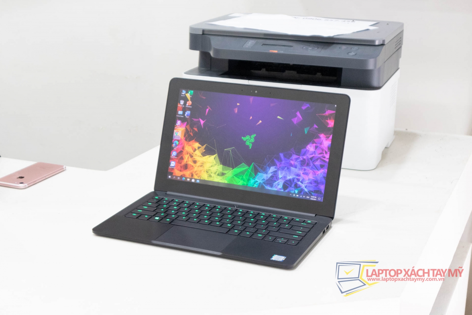 Razer Blade Stealth 12, Core intel i7 6500U, Ram 8G, SSD 256G, 2k, cam ung
