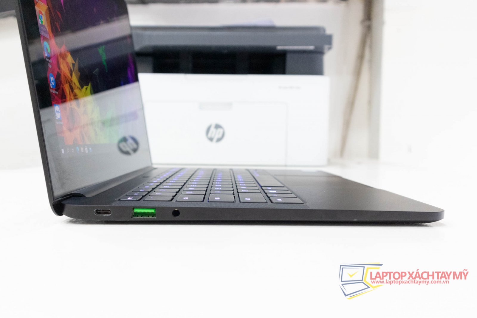 Razer Blade Stealth 12, Core intel i7 6500U, Ram 8G, SSD 256G, 2k, cam ung
